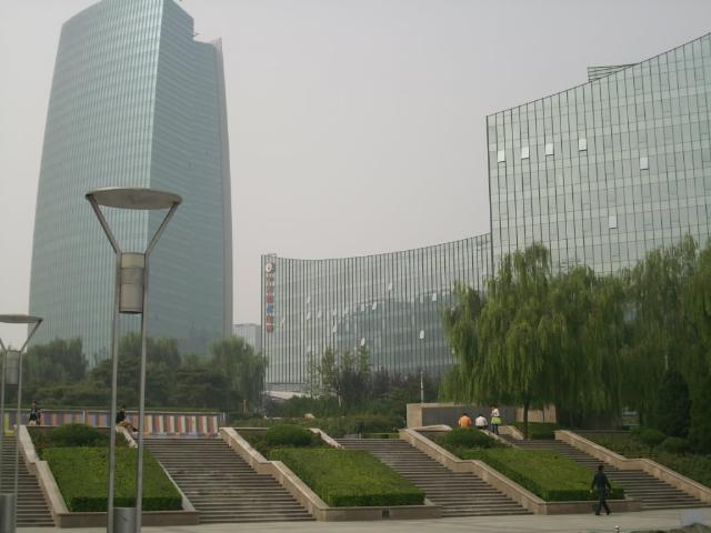 中關(guān)村廣場